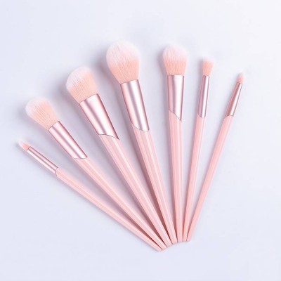 New Arrive 7 Pcs Free Sample Woman's Toiletry Beauty Product Inclined Tube Kabuki Blush Brushes